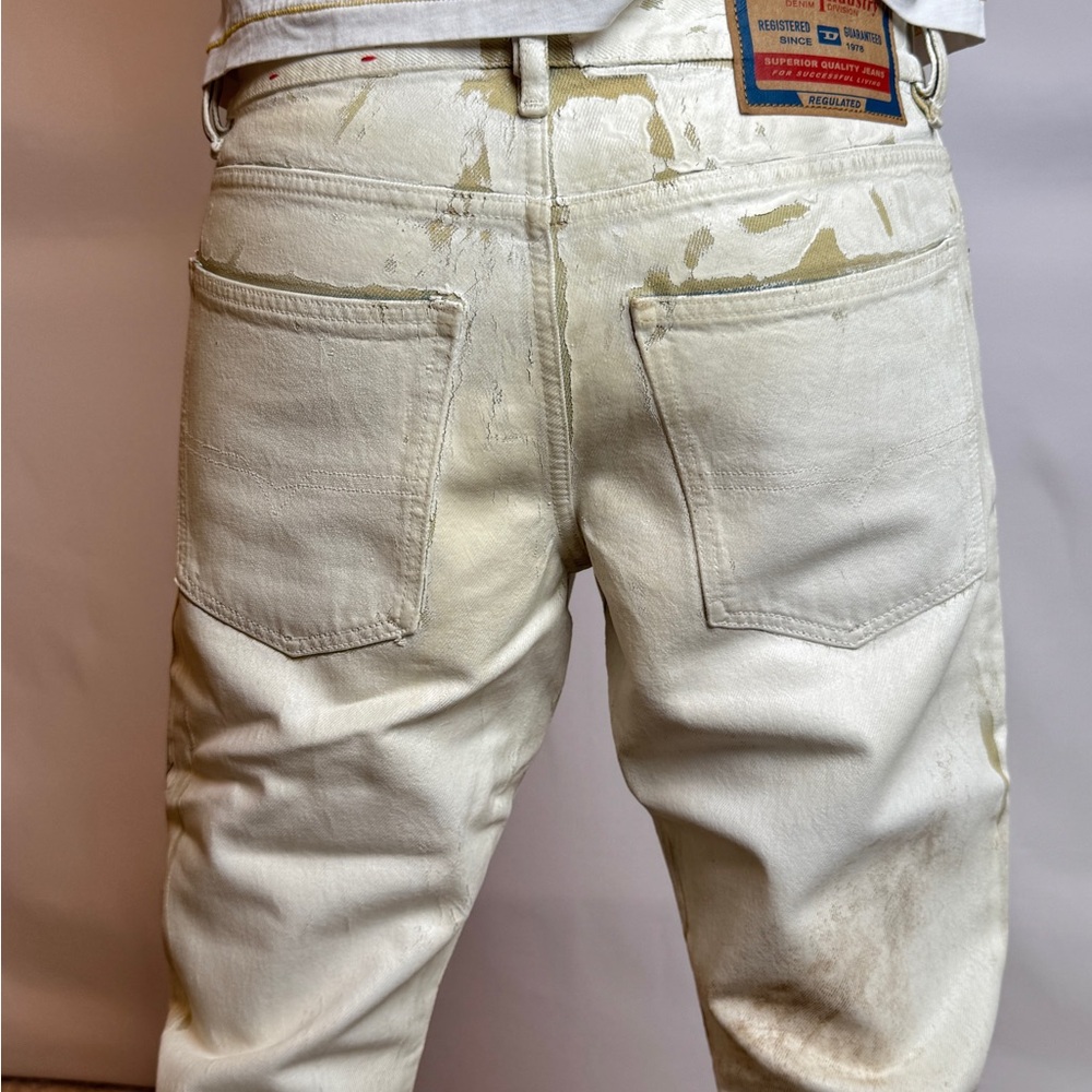 Diesel Model 1995 Jeans - Picture 12 of 16